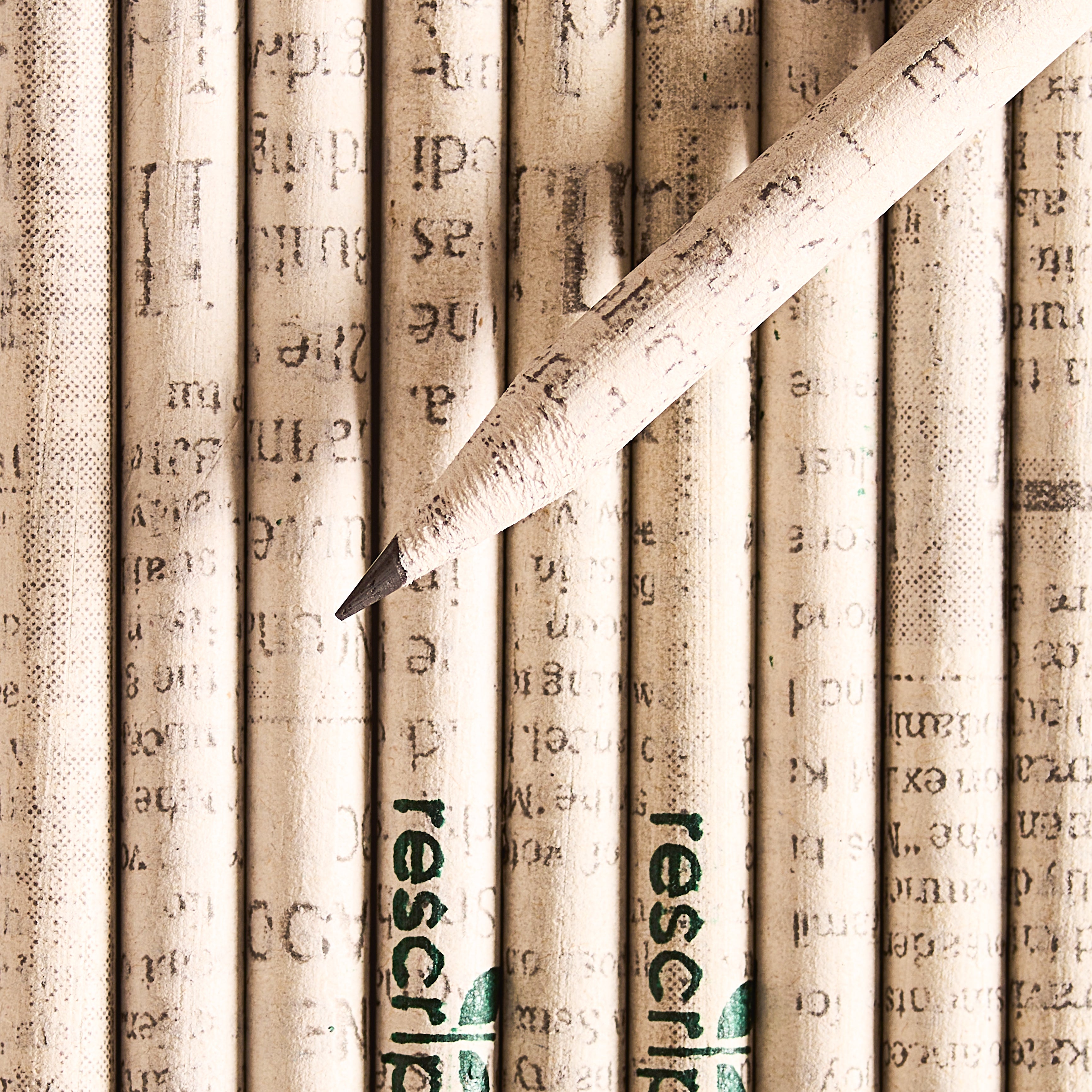 Min_Pencil_11169.jpg